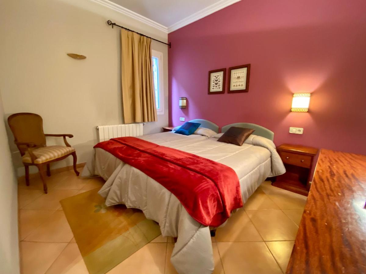 Hostal Bonavista Сервера Екстериор снимка